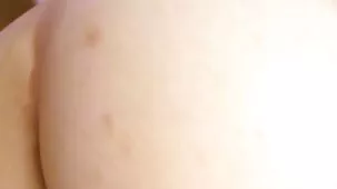 Rubia tatuada en ropa interior de látex follando videos pornos caseros xxxx con un beso negro