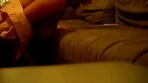 puta activa coño afeitado rubia videos pornos caseros esbelta en el sofá