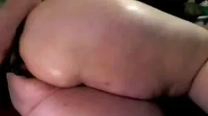 La desvergonzada Alexis Tae, porno aficionado gratis mostrando un enorme ojete