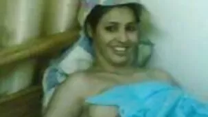 Hermano se folla videos pirnos caseros a hermana asiática con un beso de pene grande en el coño afeitado