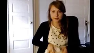 Chica con tetas naturales alivia la videos porrno caseros picazón en el coño dick doctor