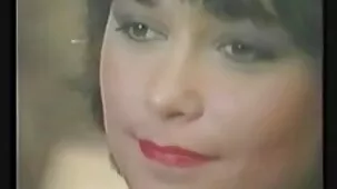 Ha pasado mucho tiempo desde que el gatito de Ivie Lebel estaba tan mimado sexo gratis casero real