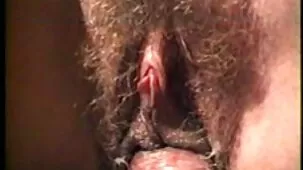 Dos rubias maduras compartirían una polla negra con grandes tetas xxx en vivo casero
