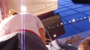 Hermosa morena puede videos pornos caseros de maduras gratis permitirse el lujo de tener jóvenes amantes en sus 36