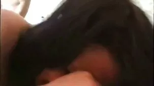 Lame el coño casero video xxx tatuado de su madre y le folla el beso