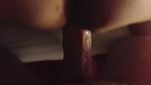 La masajista despertó hábilmente al cliente y la besó videos hot caseros gratis