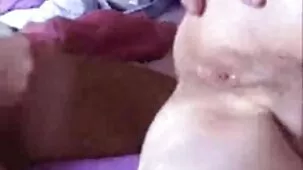 A videos amateur caseros gratis MILF le gusta un cliente excéntrico.