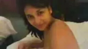 Los padres vieron a Desiree Dulce ir a la universidad con una camiseta de despedida videos caseros amateurs