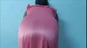 Profesora de lujo con grandes videos xxx caseros anal tetas probó el pene de un nuevo alumno