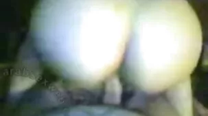 Hermosa chica de tetas naturales cabalgando sobre una polla. videos pornos caseros para ver