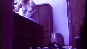 La flaca Reina Kailer probó el anal con un extraño por sexo casero amateur primera vez