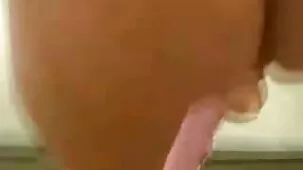 Besada por una rubia de grandes tetas follando con su decano de la casero video xxx universidad.