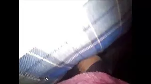 Dos bellezas en hermosa lencería sexso casero maduras se acarician antes de FMF