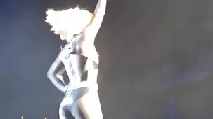 Durante un masaje con aceite, Serena Avari estableció un ultimos videos caseros xxx récord de orgasmos