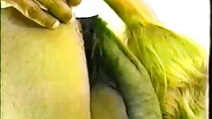 Asiático flaco deja videos caseros gratis de maduras de limpiar después de un miembro de un gran amigo