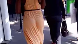 Fiesta mejores videos xxx caseros de invitados con asiática mientras su novio juega en la consola
