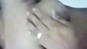 beso en el culo, la boca y el coño hermosas chicas asiáticas con piercing en el coño follan duro a una perra húmeda con buen culo en la videos caseros follando gratis piscina