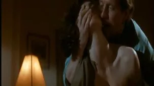 Después de reunirse con el fotógrafo Skai Blue, revisó su cámara en sus caseros xxx videos pantalones.